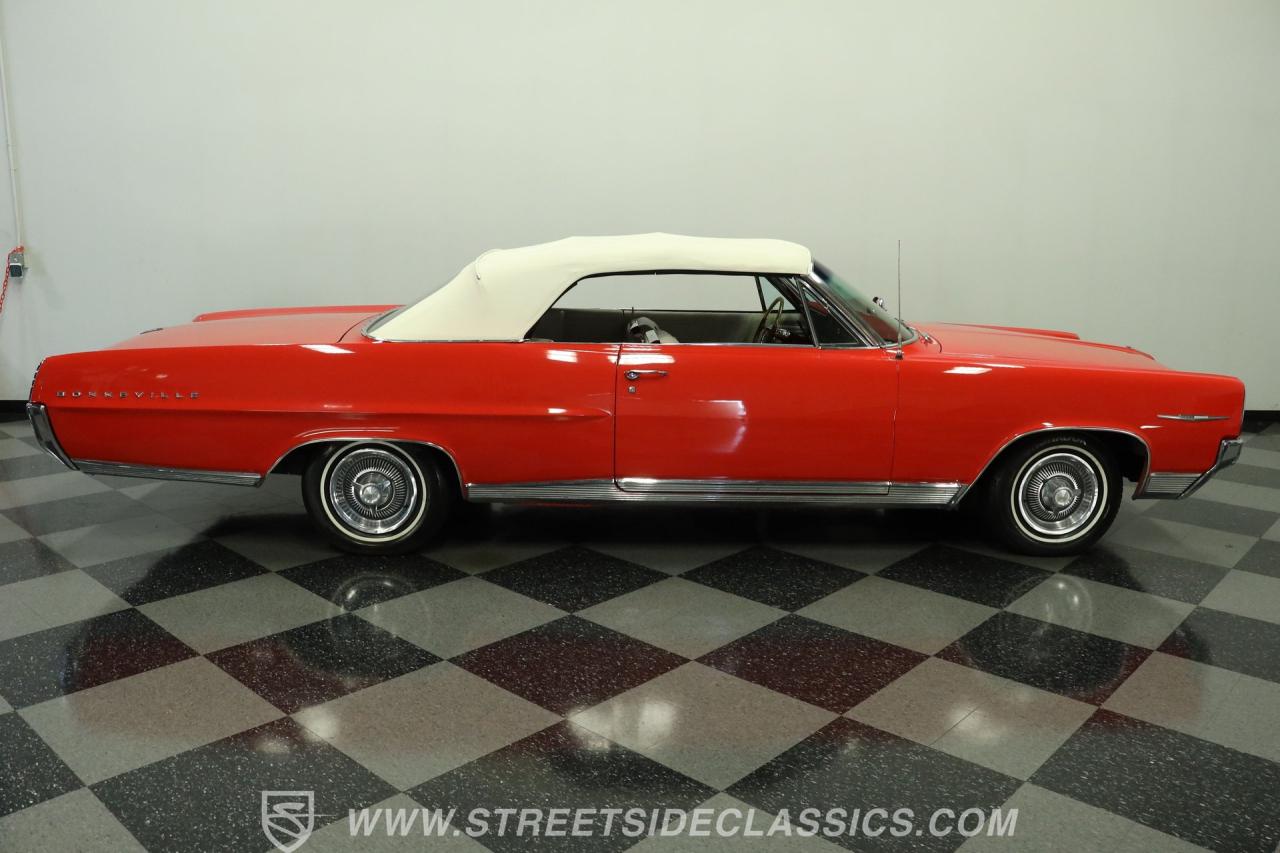 1964 Pontiac Bonneville Convertible