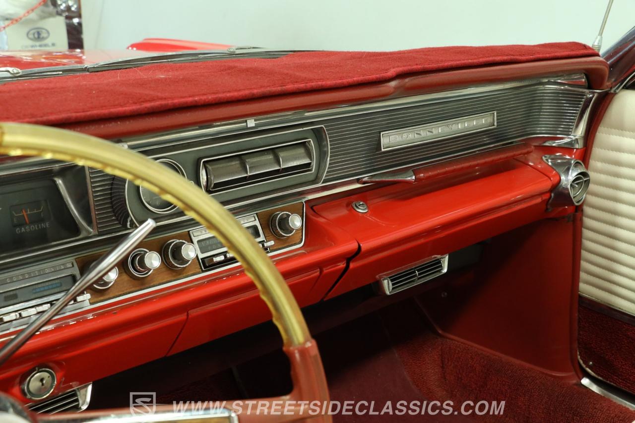1964 Pontiac Bonneville Convertible