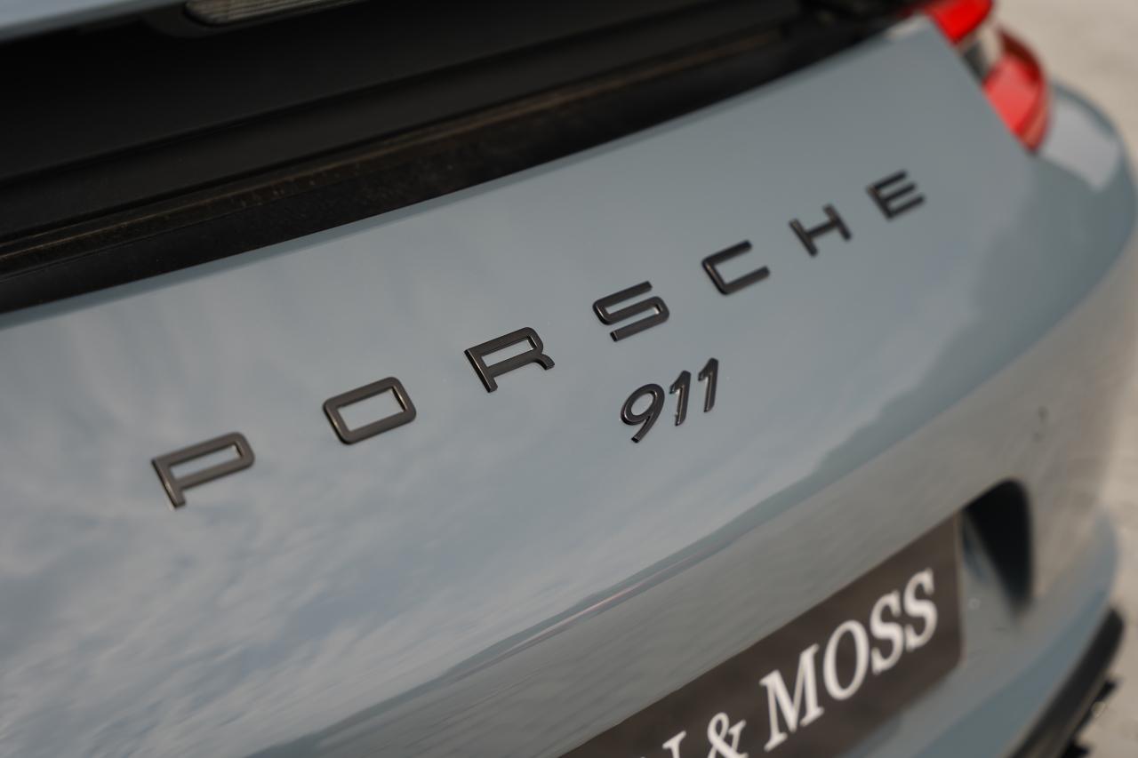 2016 Porsche 911