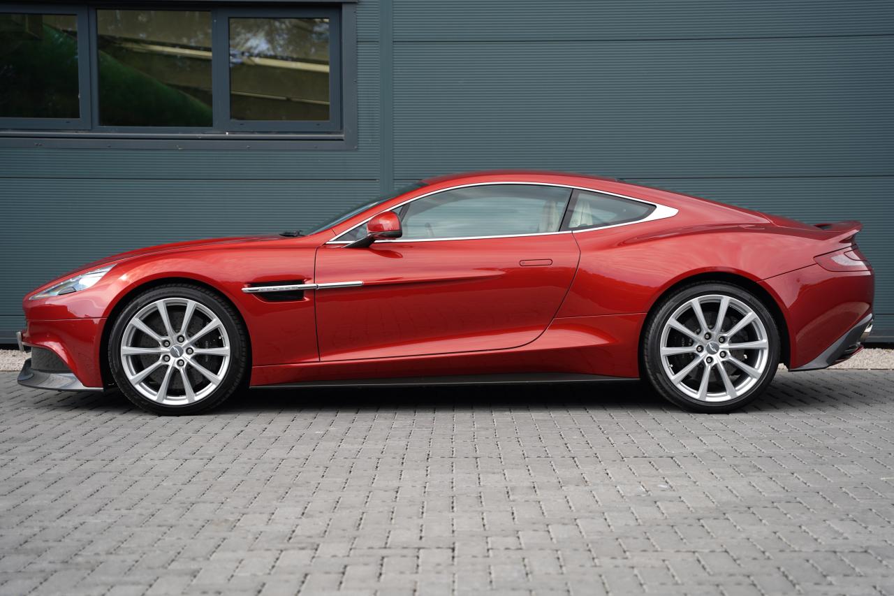 2013 Aston Martin Vanquish