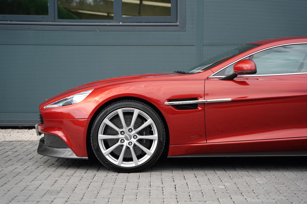 2013 Aston Martin Vanquish