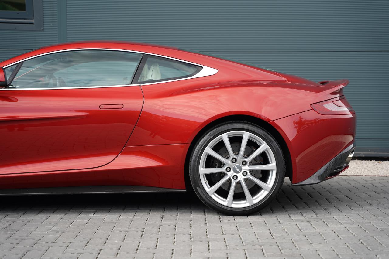 2013 Aston Martin Vanquish