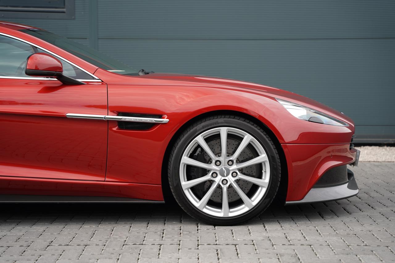 2013 Aston Martin Vanquish