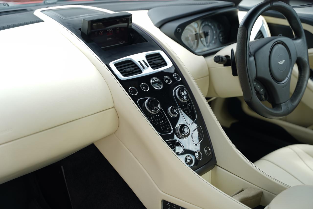 2013 Aston Martin Vanquish