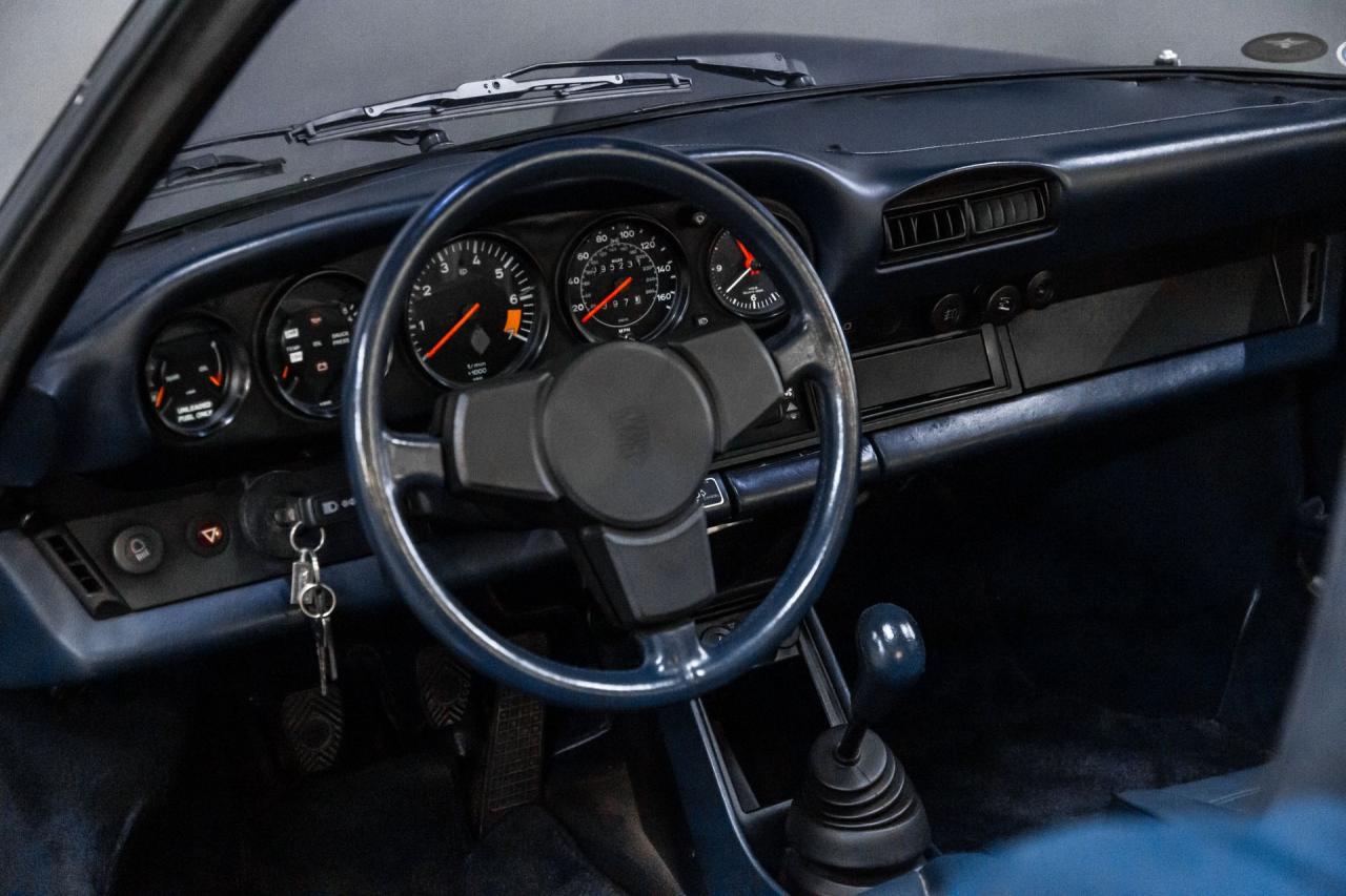 1984 Porsche 911 Carrera Cabriolet
