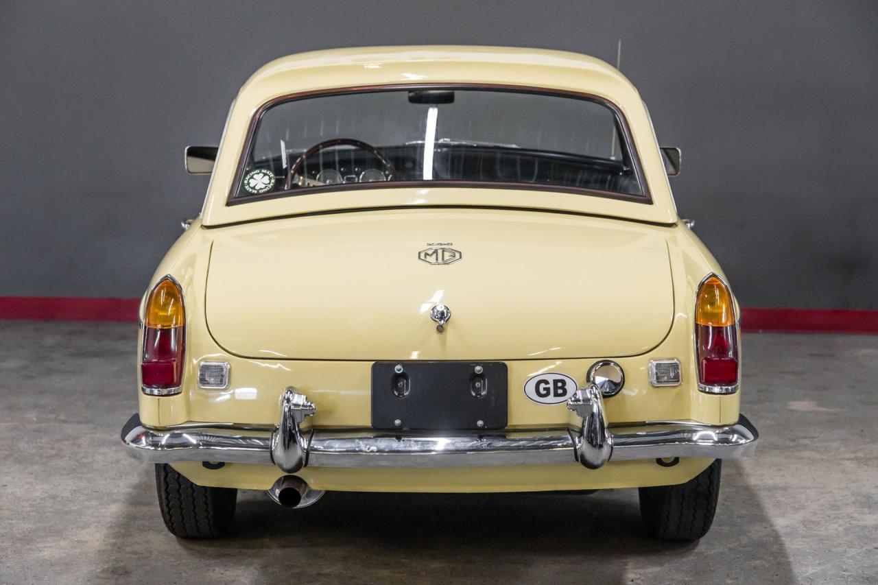 1968 MG MGB with OVERDRIVE