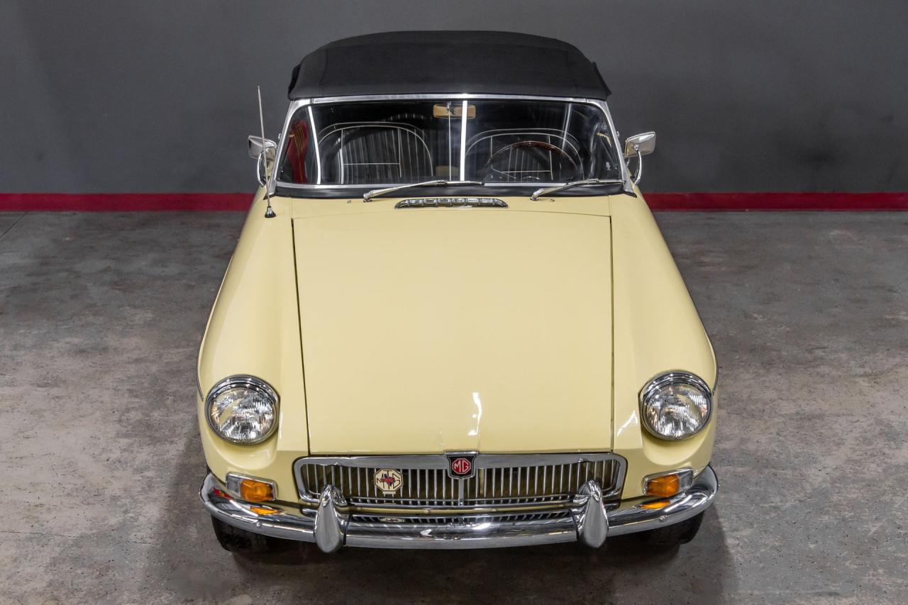 1968 MG MGB with OVERDRIVE