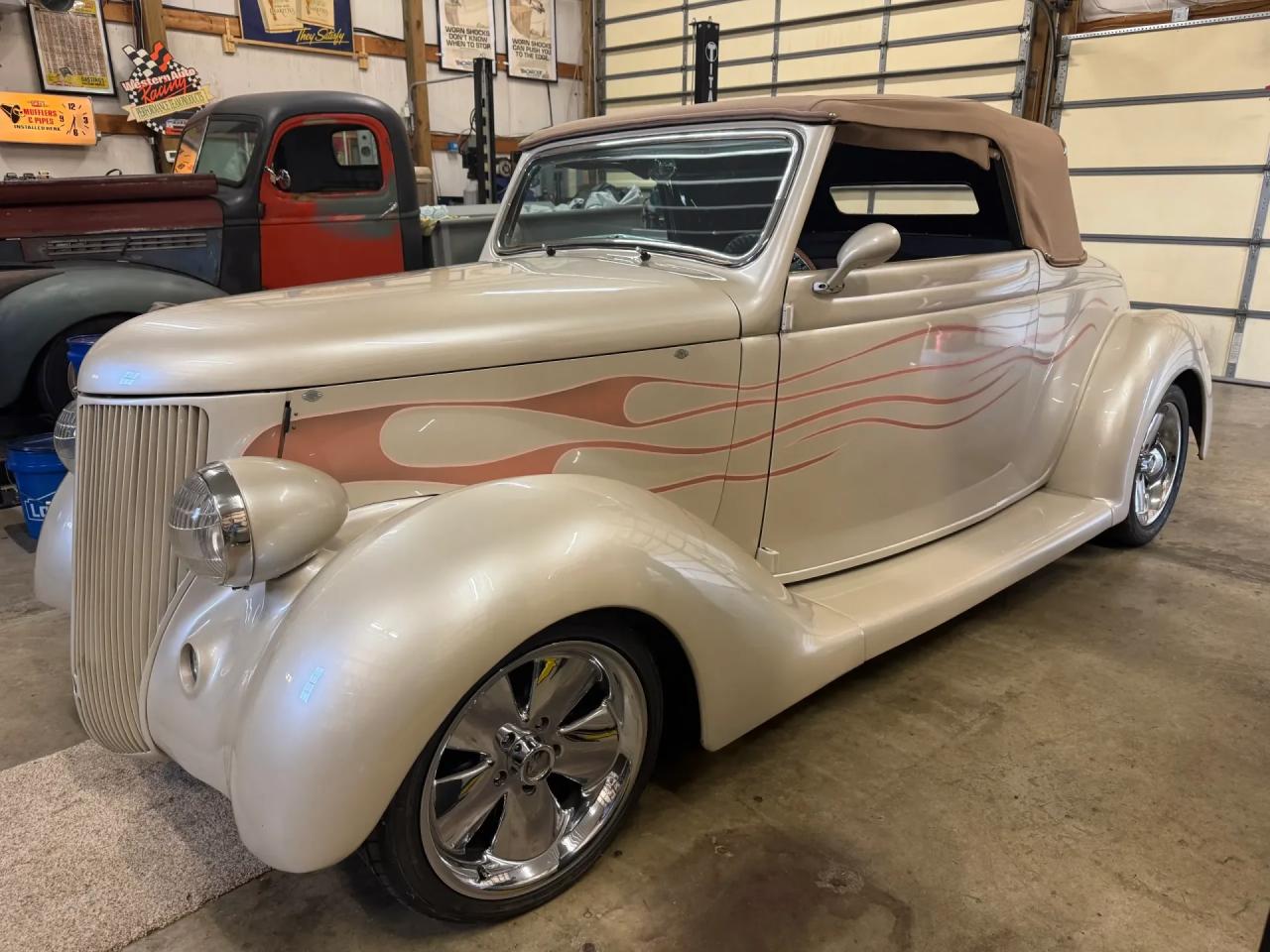 1936 Ford Cabriolet