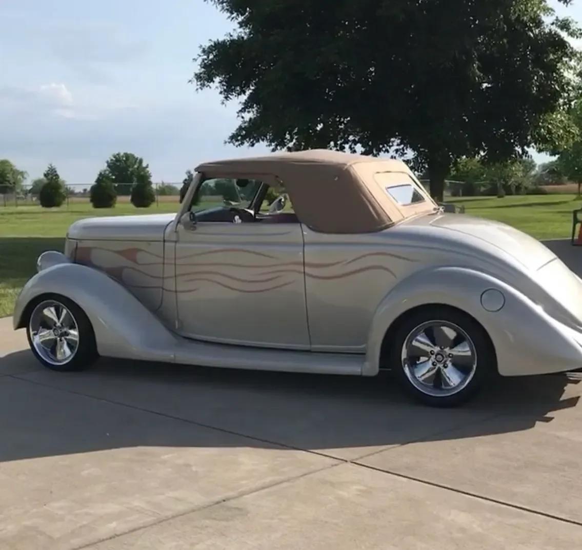 1936 Ford Cabriolet