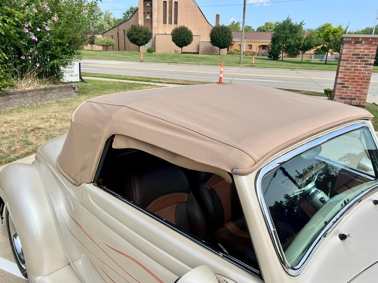 1936 Ford Cabriolet