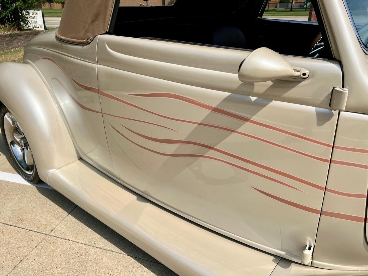 1936 Ford Cabriolet