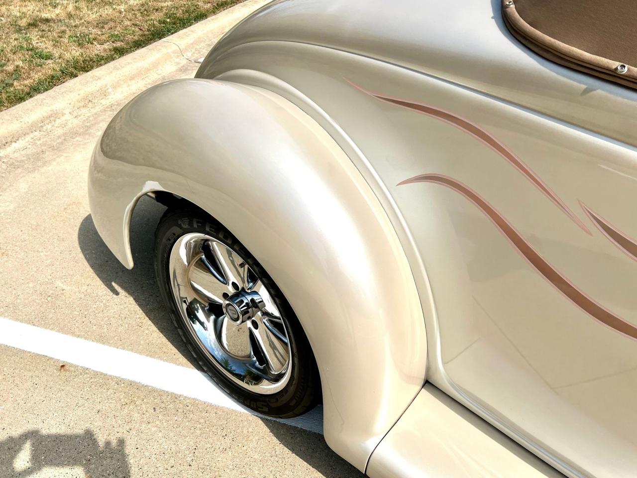1936 Ford Cabriolet