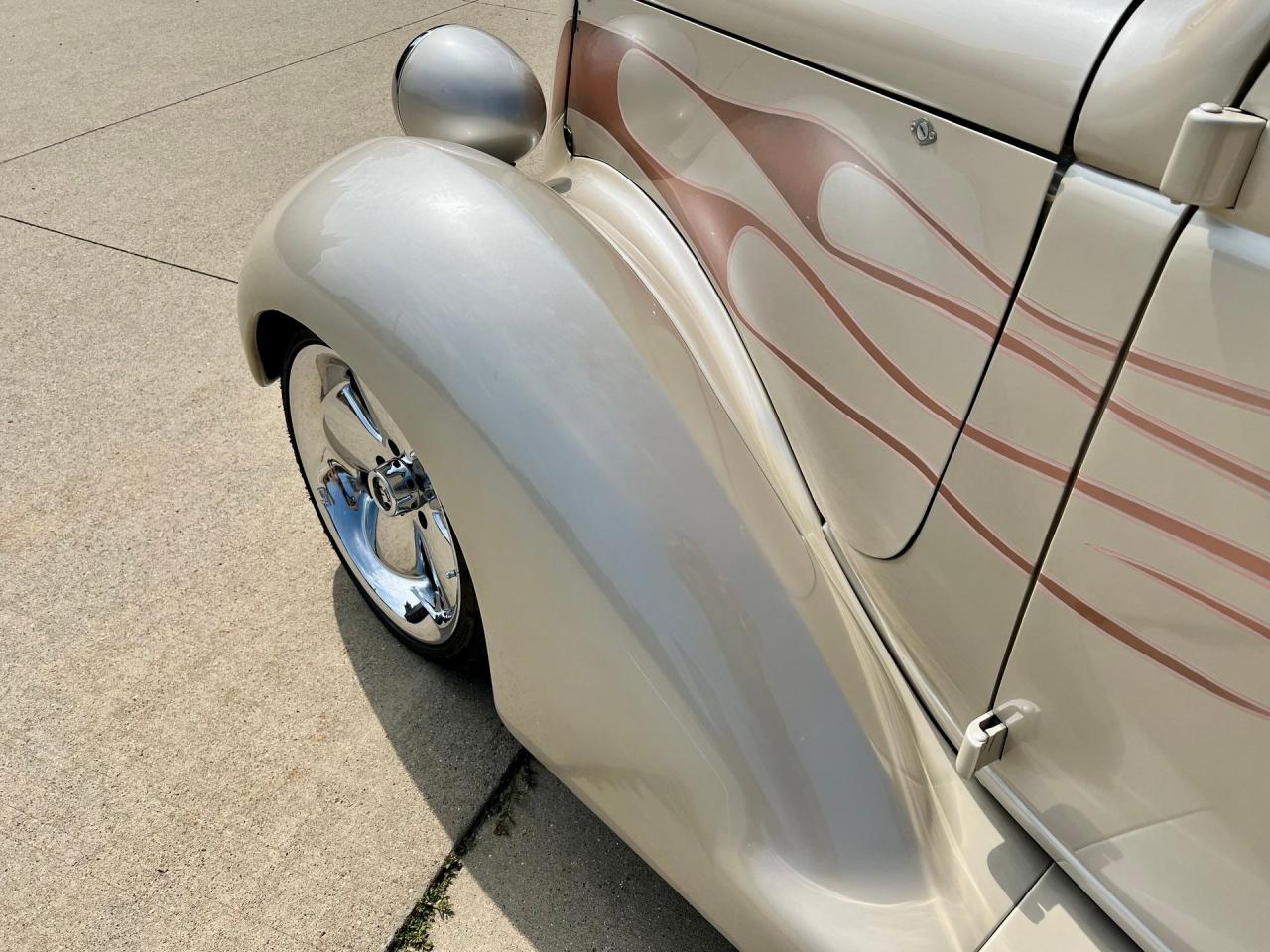 1936 Ford Cabriolet