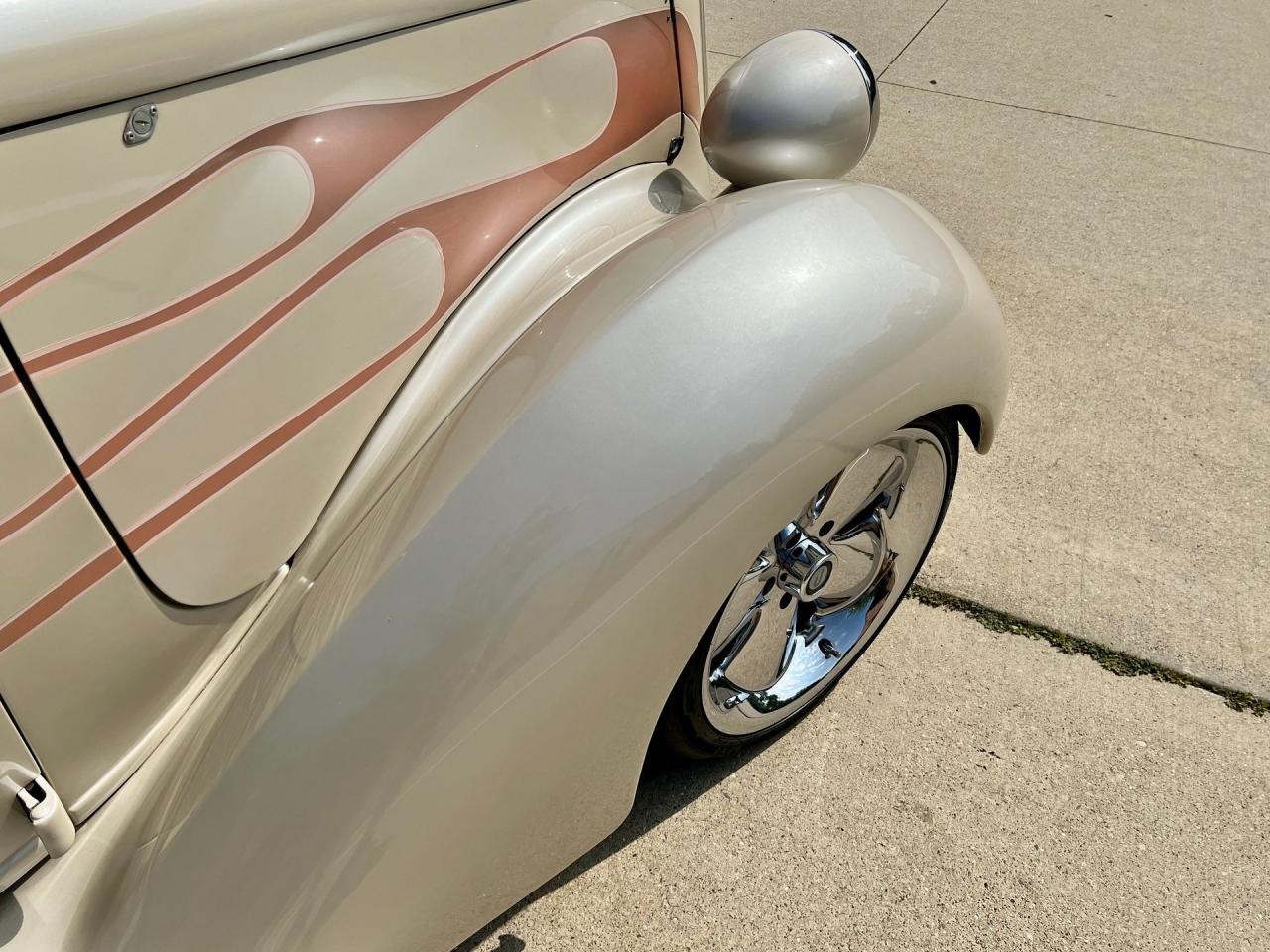 1936 Ford Cabriolet