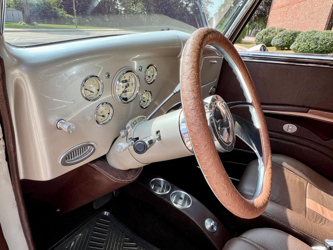 1936 Ford Cabriolet