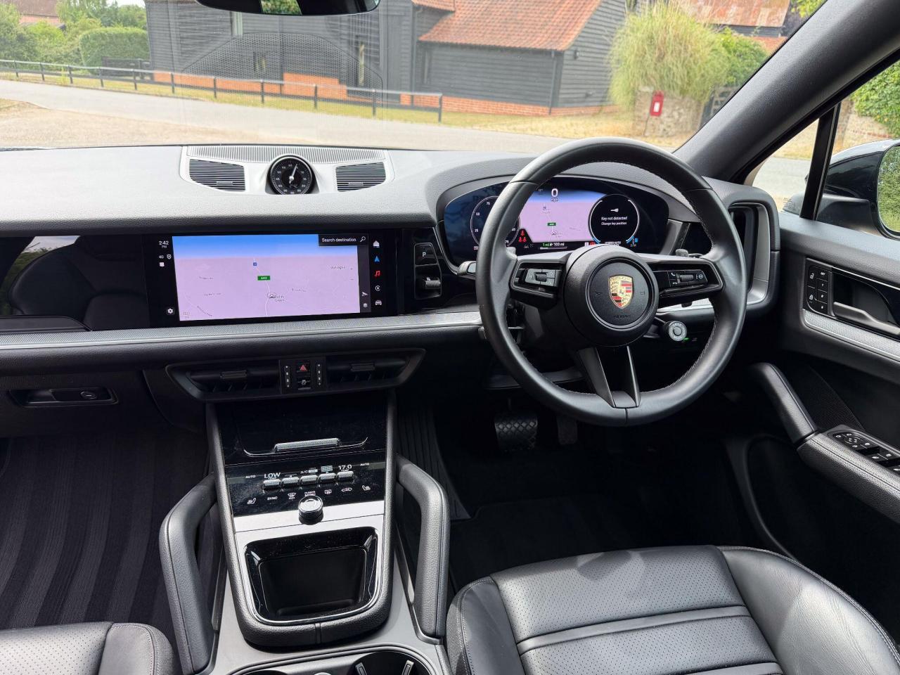 2024 Porsche 3.0 V6 E-Hybrid 25.9kWh TiptronicS 4WD Euro 6 (s/s) 5dr