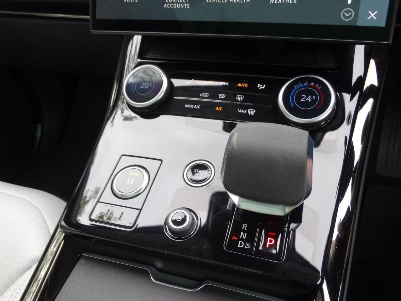 2023 Land Rover 3.0 D300 MHEV Autobiography Auto 4WD Euro 6 (s/s) 5dr