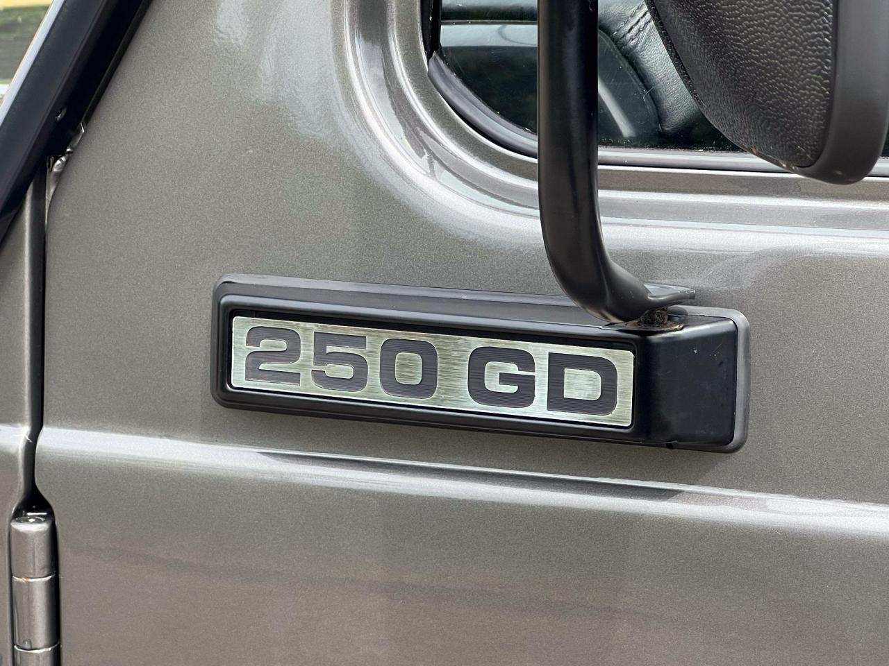 1984 Mercedes - Benz 250GD FACTORY CABRIOLET