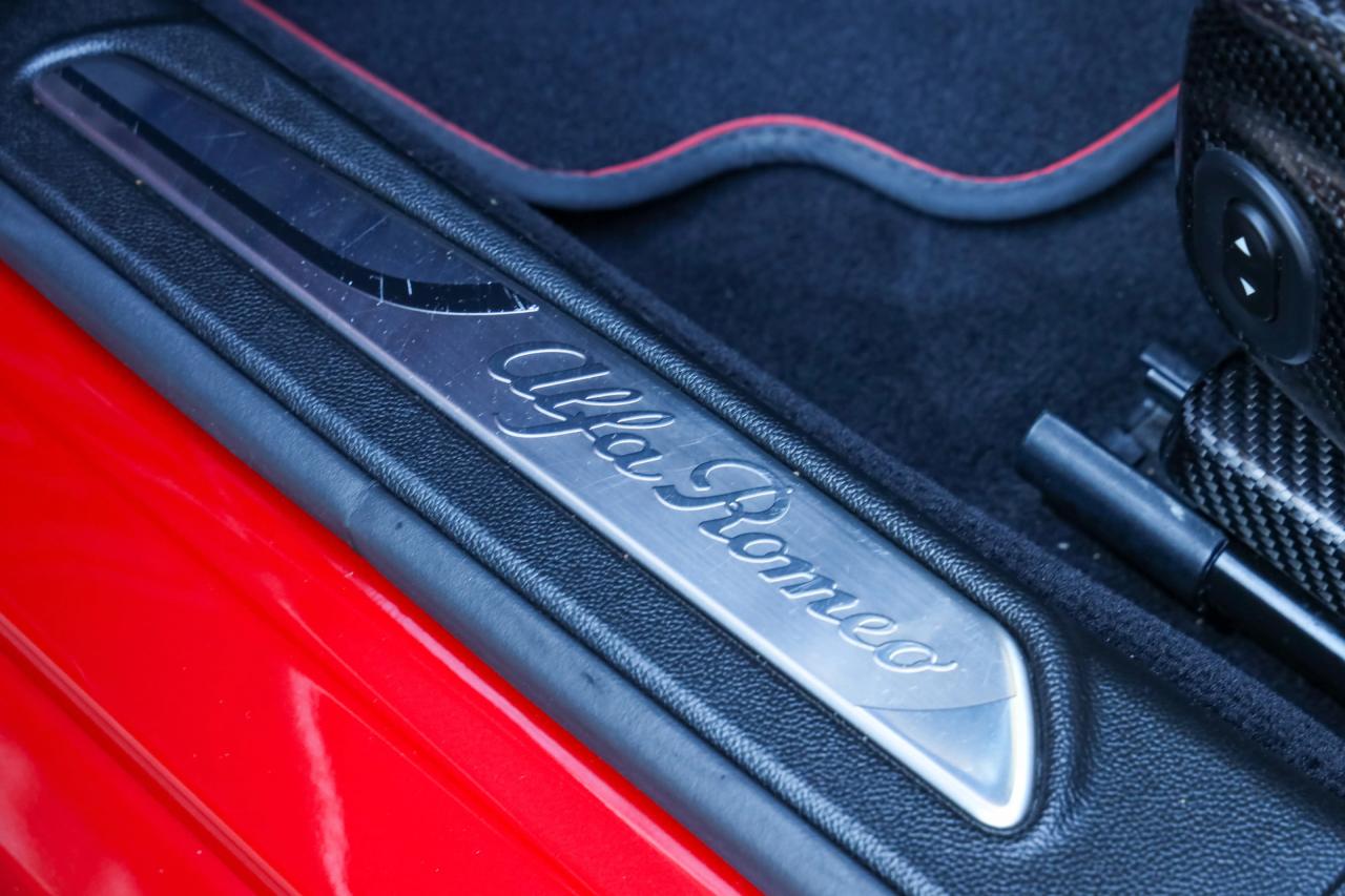 2017 Alfa Romeo Giulia 2.9 V6 Quadrifoglio Performance Edition &ldquo;Manual and Carbon Seats by Sparco&rdquo;