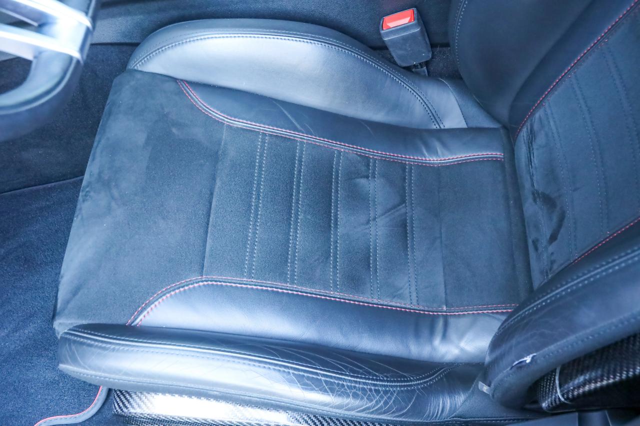 2017 Alfa Romeo Giulia 2.9 V6 Quadrifoglio Performance Edition &ldquo;Manual and Carbon Seats by Sparco&rdquo;