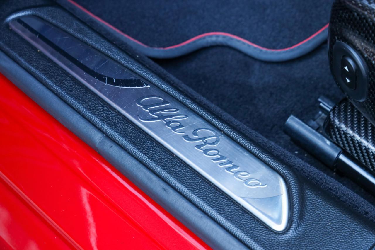 2017 Alfa Romeo Giulia 2.9 V6 Quadrifoglio Performance Edition &ldquo;Manual and Carbon Seats by Sparco&rdquo;