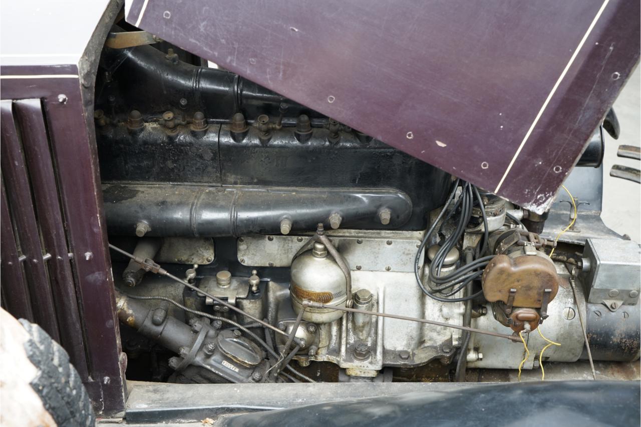 1926 Renault Model PI18/24HP Limousine by Felber et Fils - Paris