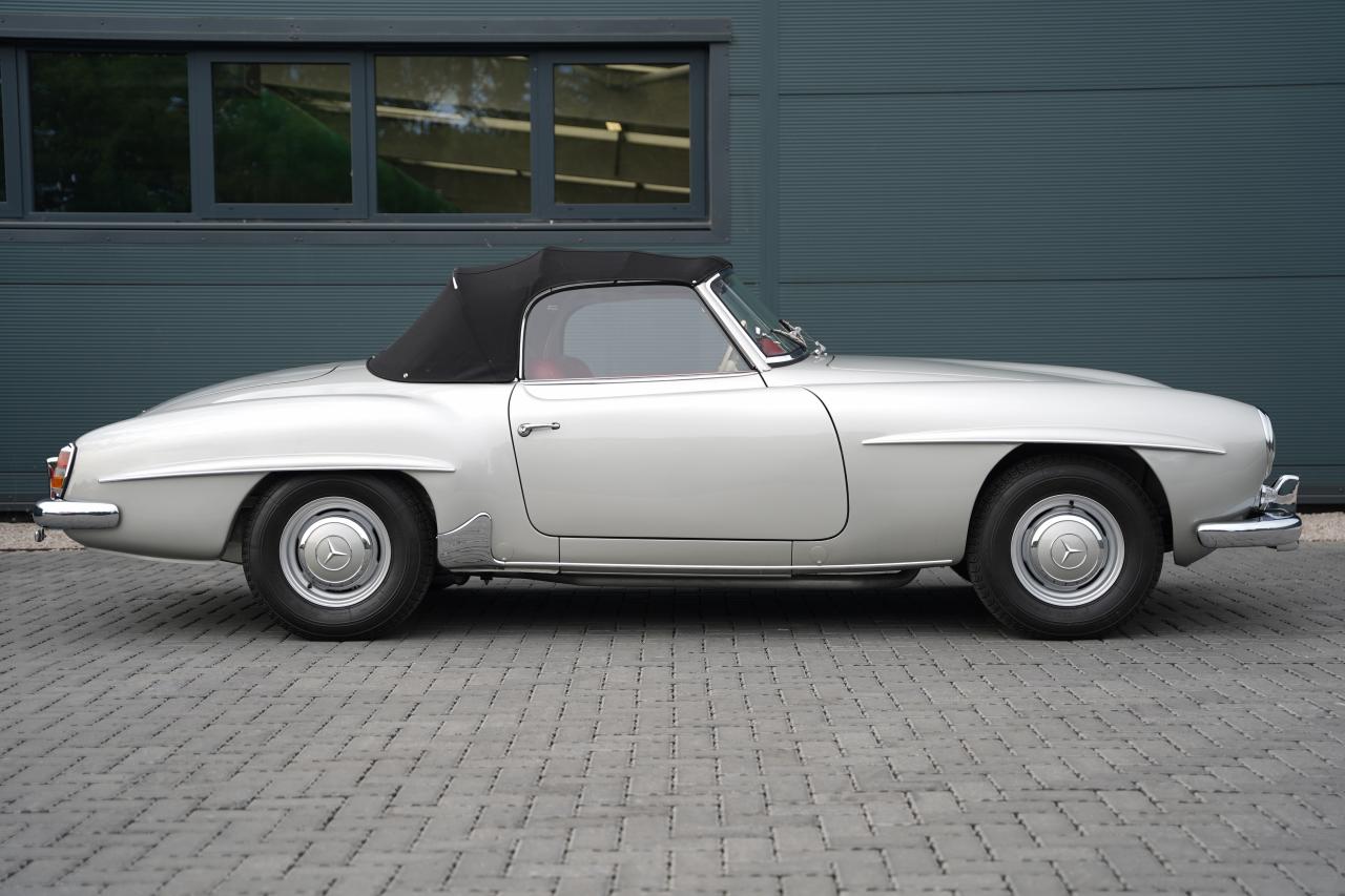 1956 Mercedes - Benz 190SL