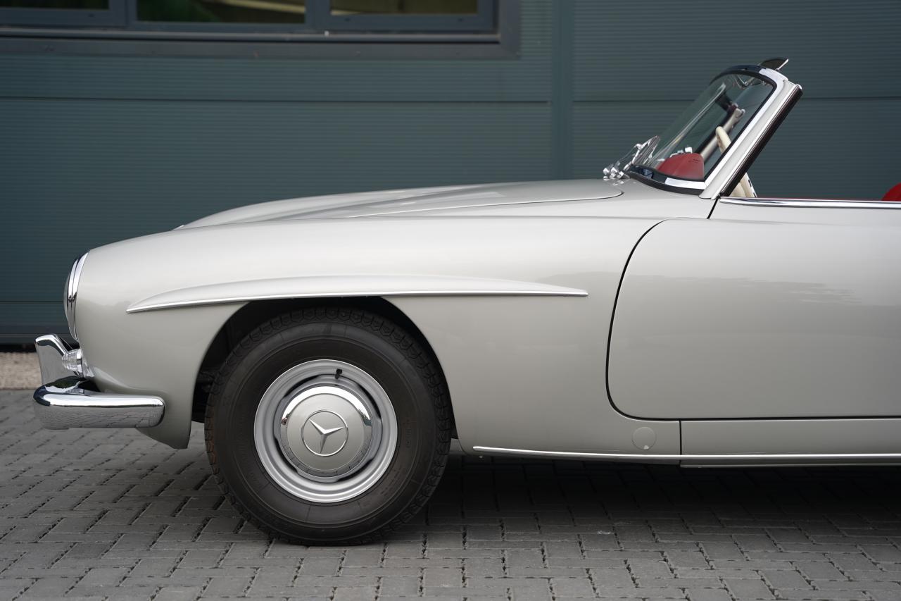 1956 Mercedes - Benz 190SL
