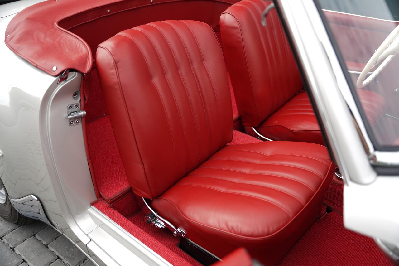 1956 Mercedes - Benz 190SL