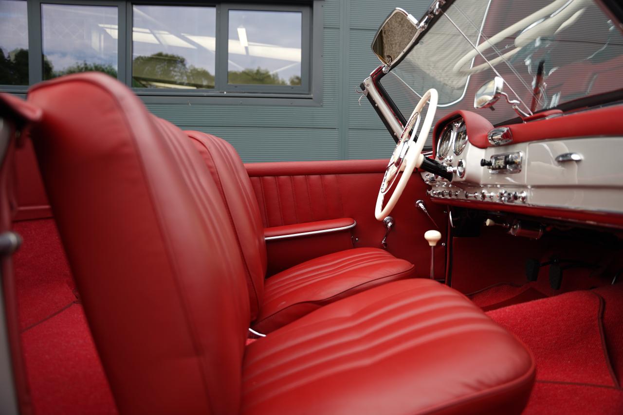 1956 Mercedes - Benz 190SL