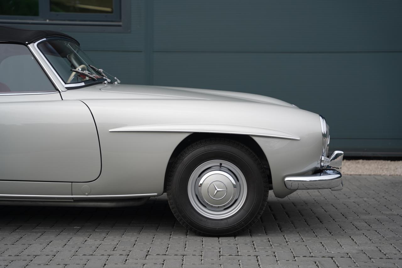 1956 Mercedes - Benz 190SL