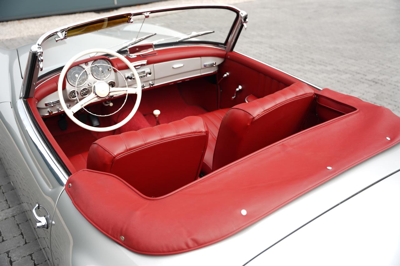 1956 Mercedes - Benz 190SL