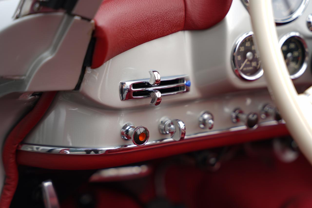 1956 Mercedes - Benz 190SL