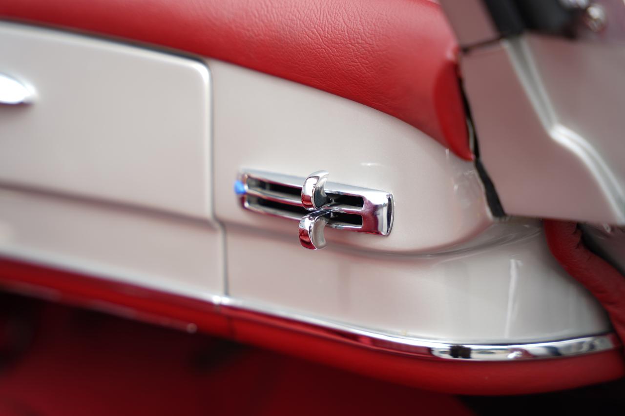 1956 Mercedes - Benz 190SL