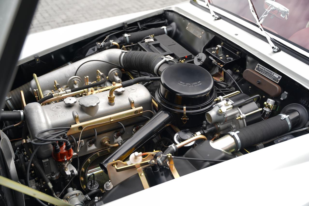 1956 Mercedes - Benz 190SL