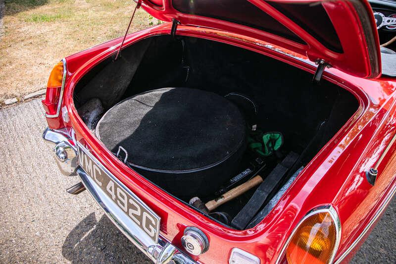 1968 MG C