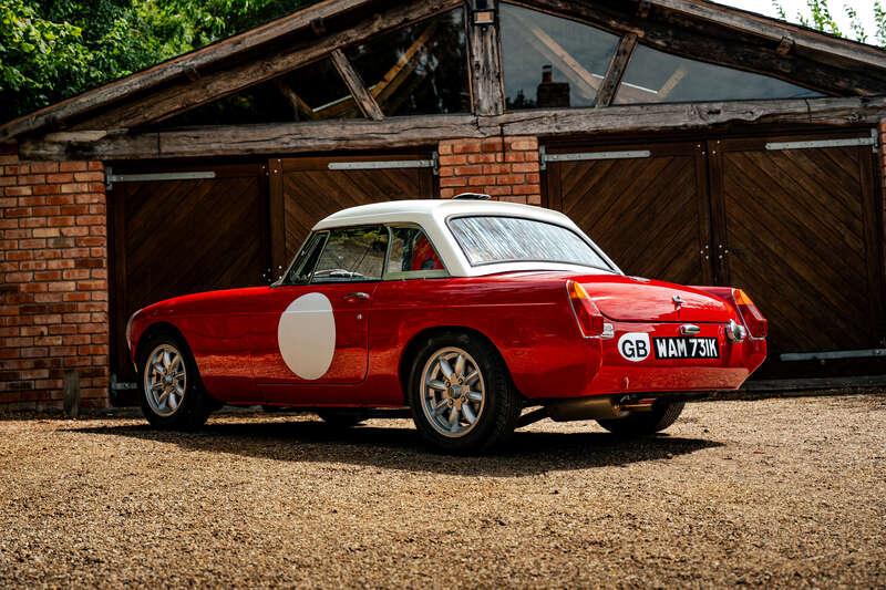 1971 MG B Roadster