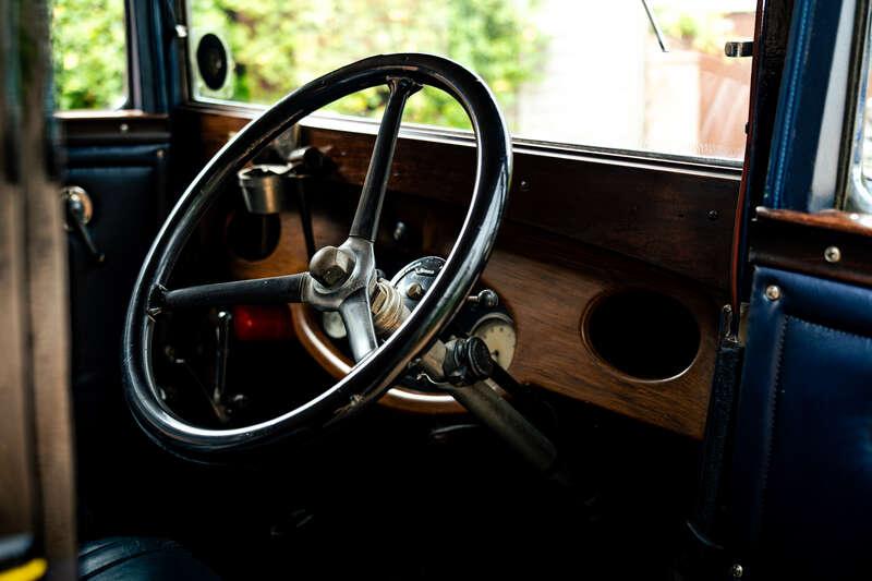 1929 Morris COWLEY 4 DOOR SALOON