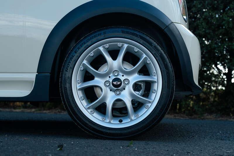 2004 Mini COOPER