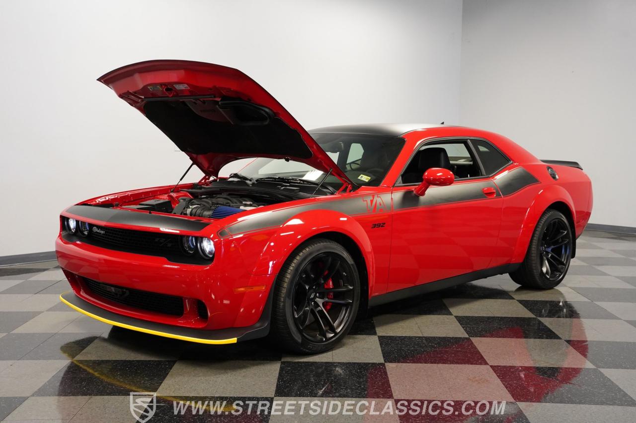 2022 Dodge Challenger R/T Scat Pack T/A 392 Widebody