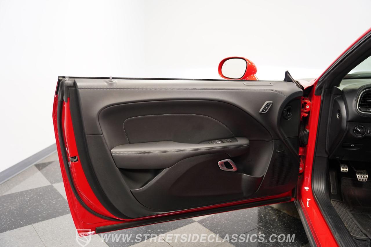 2022 Dodge Challenger R/T Scat Pack T/A 392 Widebody