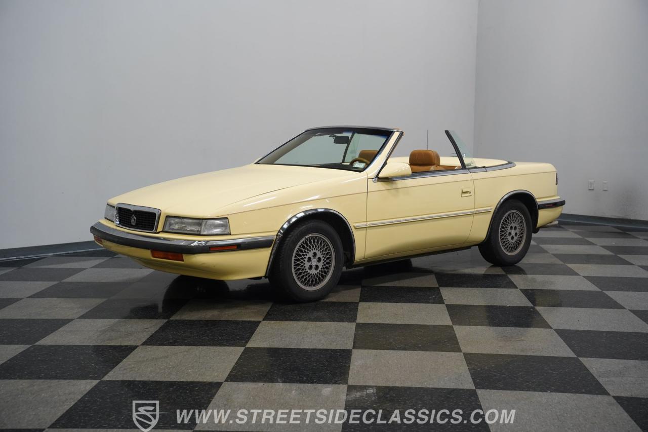 1989 Chrysler TC by Maserati