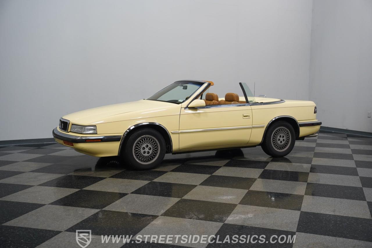 1989 Chrysler TC by Maserati