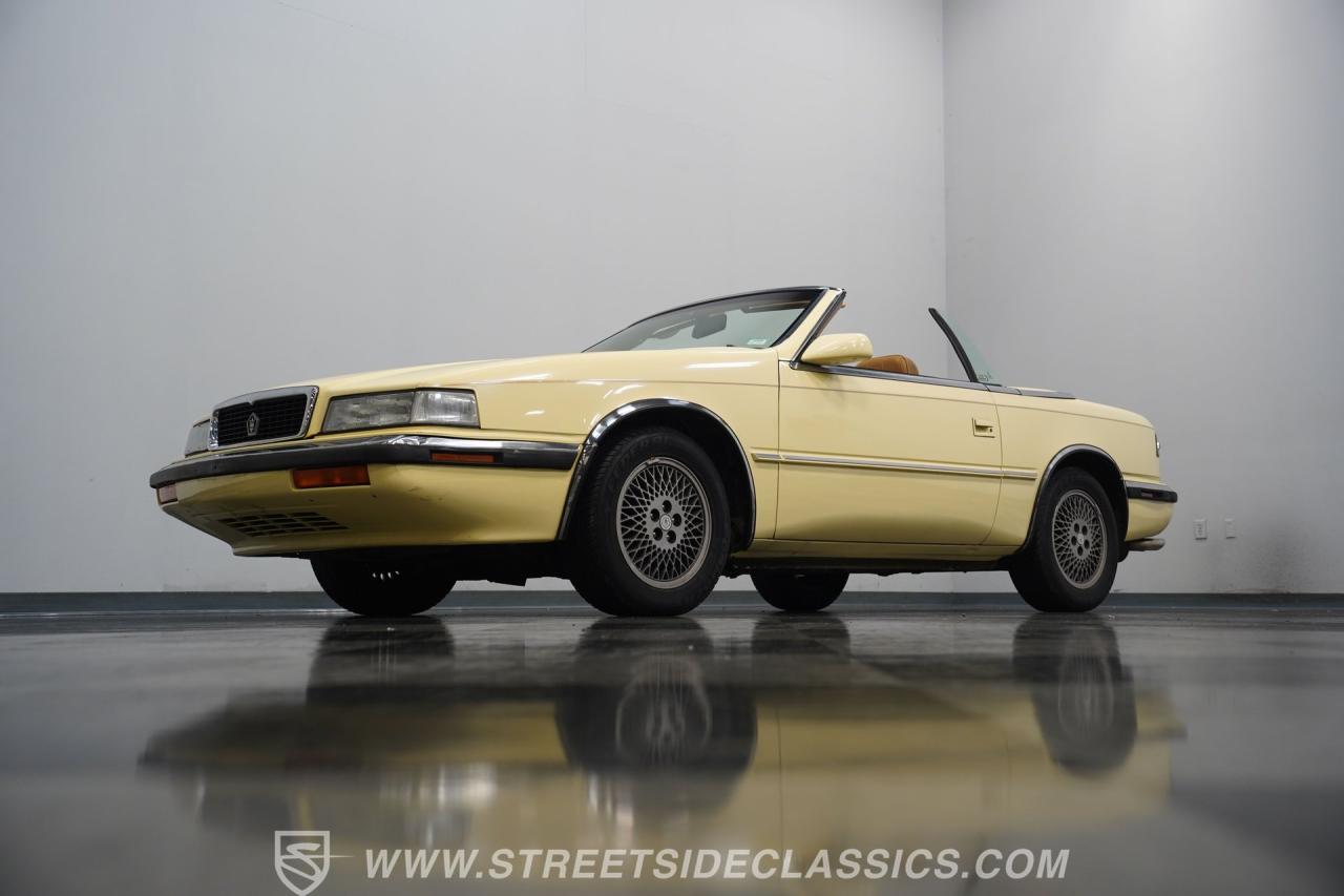 1989 Chrysler TC by Maserati