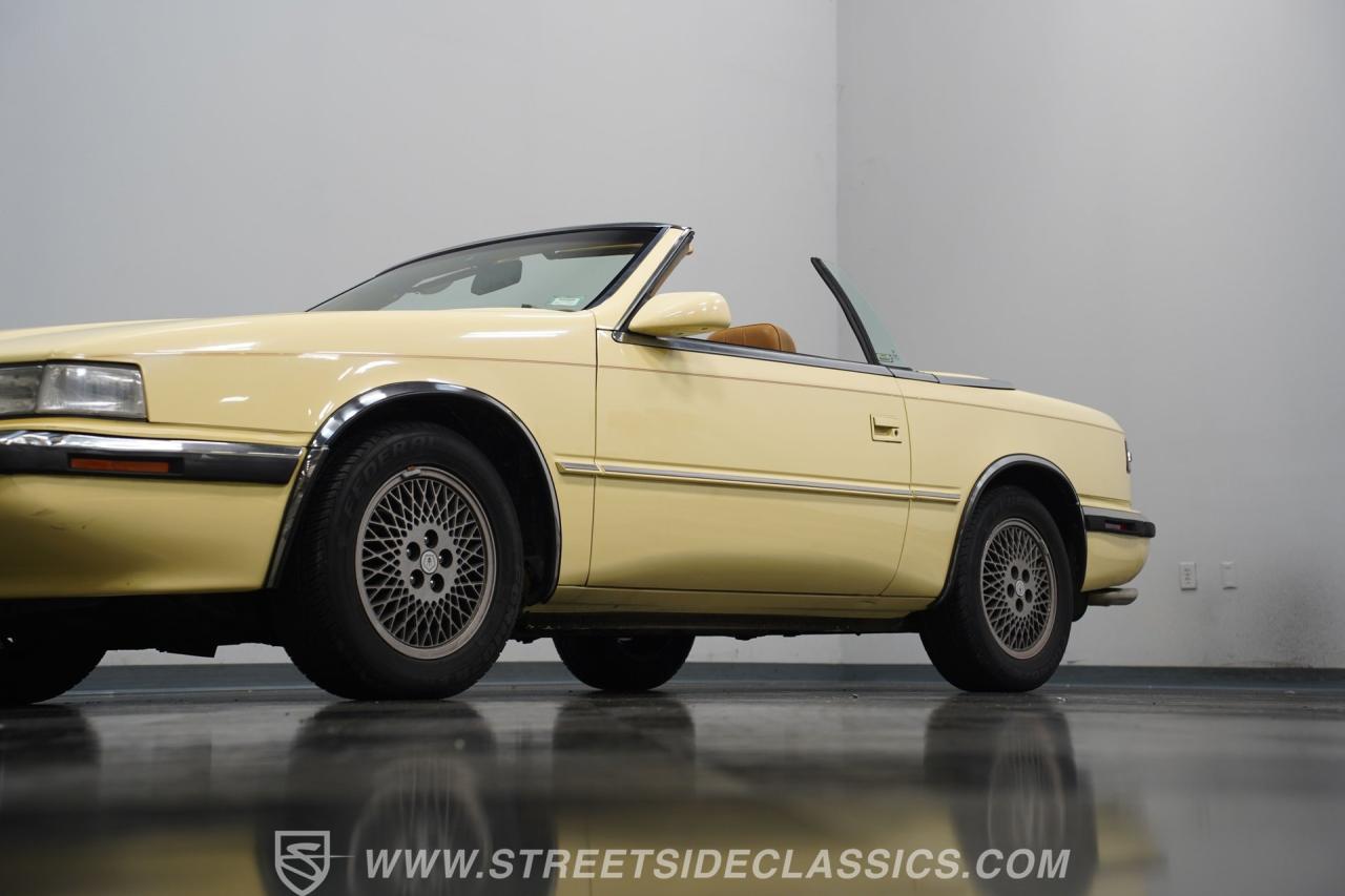 1989 Chrysler TC by Maserati