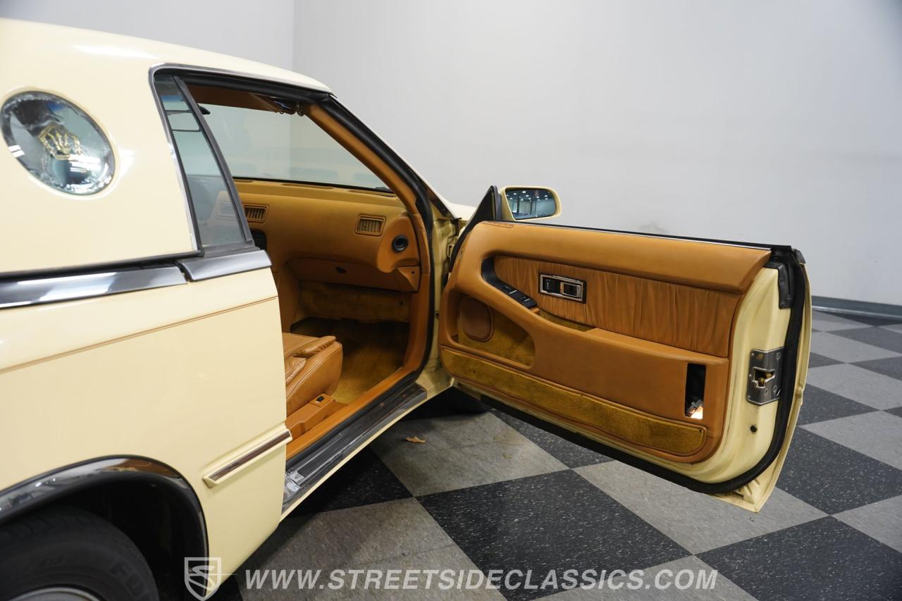 1989 Chrysler TC by Maserati