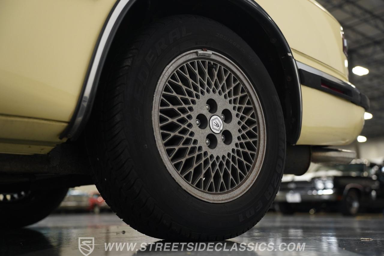 1989 Chrysler TC by Maserati