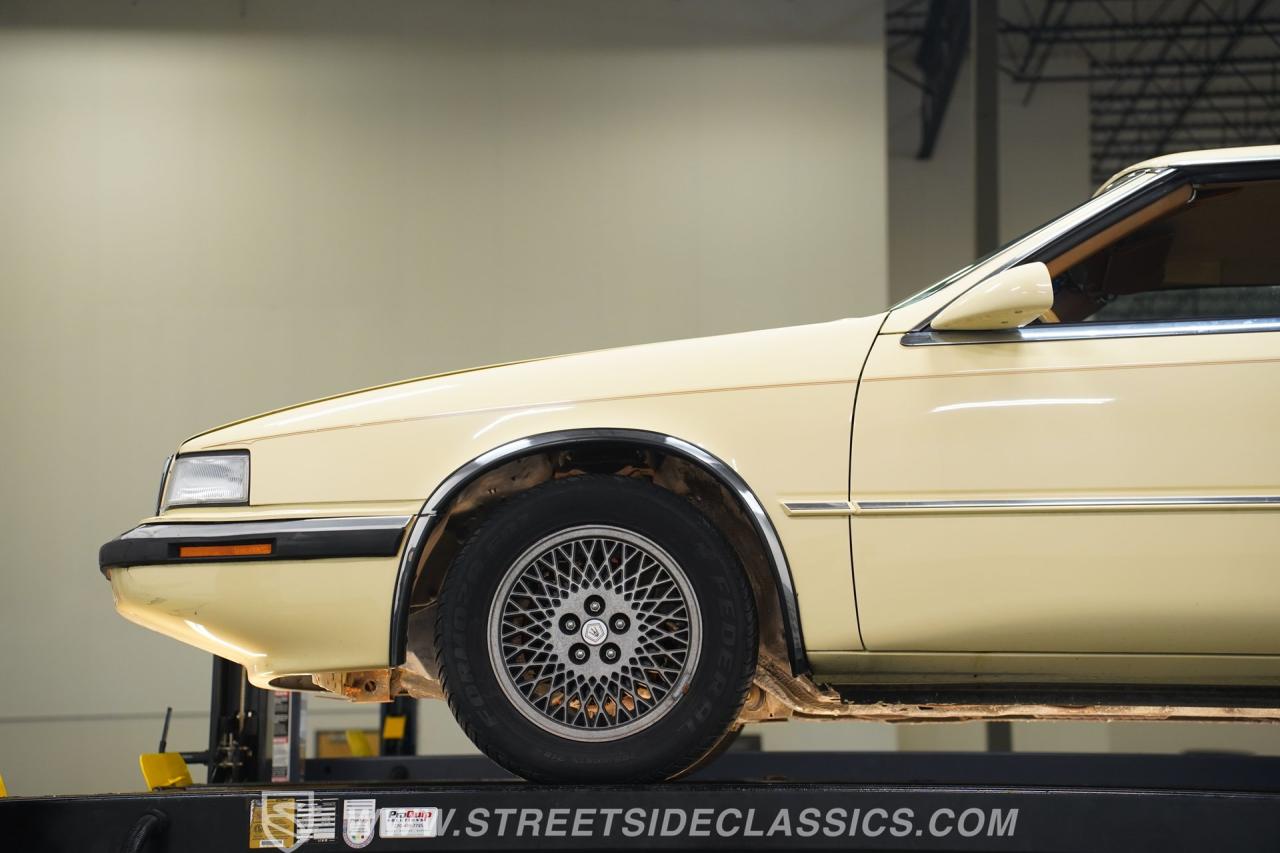 1989 Chrysler TC by Maserati