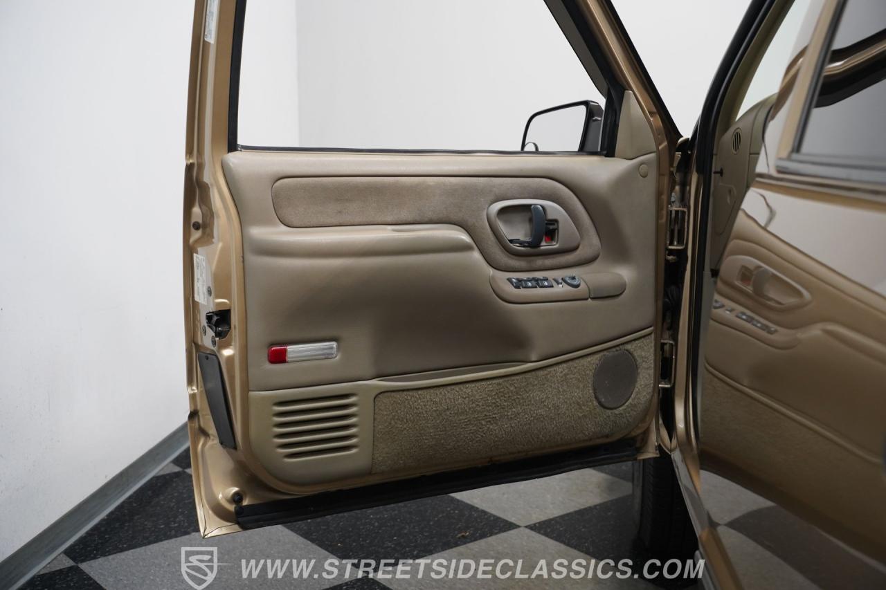 1999 Chevrolet Suburban 2500