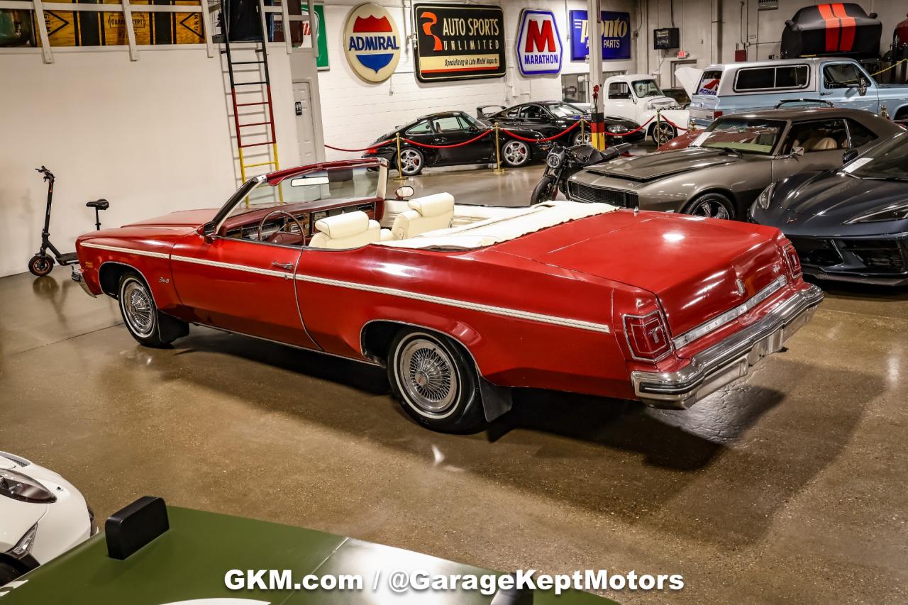 1975 Oldsmobile Delta 88 Royale